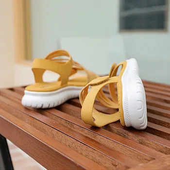 2021 Moda Marka plaj sandaletleri Kadın Kalın Taban Yaz Ayakkabı Rahat Kadın Sandalet Yumuşak Sarı Artı Boyutu 42
