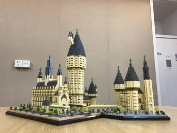 7750 adet + Sihirli Kale Yapı Taşları Şehir Mimarisi YZ-071 Modeli Mini Film Tuğla Oyuncaklar Anime Çocuklar ıçin Hediyeler
