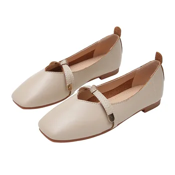 Düz dipli yeni sonbahar Kore versiyonu büyükanne ayakkabı yumuşak tabanlı ayak geniş ayak yağ büyük boy kadın ayakkabısı