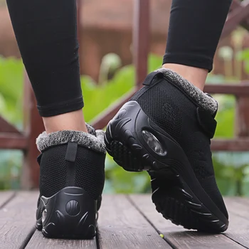 Kadın Kış spor ayakkabılar Sıcak Açık Yürüyüş Sneakers Peluş Kadın Çizmeler Kadın Takozlar Sneakers Kürk Astarlı pamuklu ayakkabılar Kadınlar için