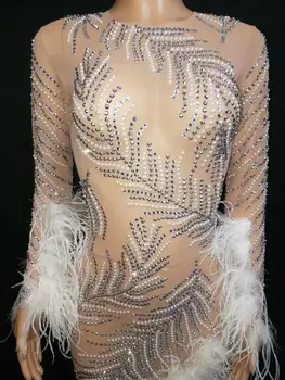 Kristal See Through Bodycon Akşam uzun Elbise Kadın Tüyler Rhinestone Doğum Günü Kutlama Perspektif Elbise Sahne Kıyafetler