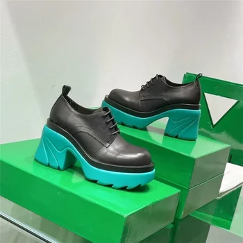 Moda Platformu 2021 Marka Takozlar Kadın Pompaları Patent deri Yüksek topuklu Bahar Sonbahar Kadın Tıknaz Ayakkabı Punk rahat ayakkabılar