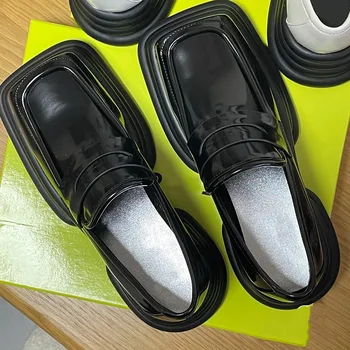 Siyah Platformu Kadın loafer ayakkabılar Kare Ayak Tasarımcı Bayanlar parti ayakkabıları Kadınlar ıçin Daireler üzerinde Kayma Ayakkabı Zapatillas Mujer MS22
