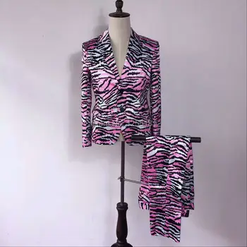 Yeni Moda Kore Versiyonu erkek Pembe Zebra Takım Elbise Set Erkek Şarkıcı Gece Kulübü Sıska Blazer Pantolon Kostüm Performans Giyim