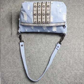 Yeni stil kadın çantası küçük moda delik denim çanta kakma elmas ile taşınabilir Bir Omuz askılı çanta Çok Cep fermuar