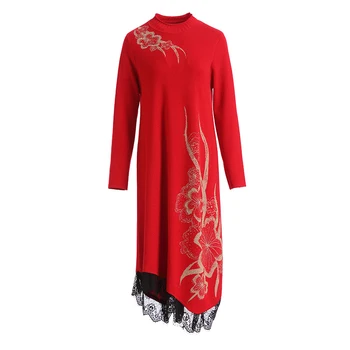 Örme Elbise Kadın 2021 Yeni Sonbahar Kış Moda Dantel Patchwork Yuvarlak Boyun Uzun Kollu Kırmızı Elbiseler Orta Buzağı